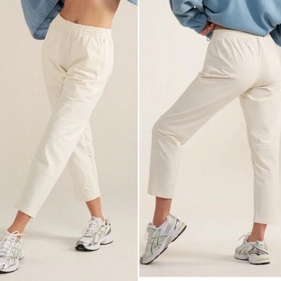 Outdoor Voices Pants - Outdoor Voices Bone Cream RecTrek 26" Relaxed Fit Active Athleisure Pants S